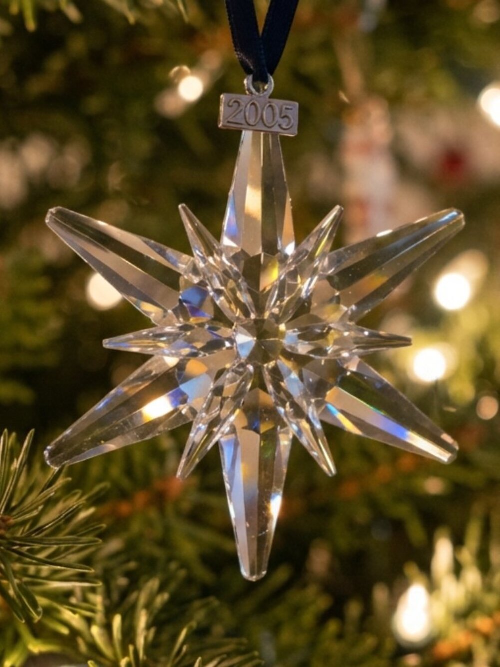 Swarovski 2005 Crystal Snowflake Christmas Tree Ornament with Box & certificate